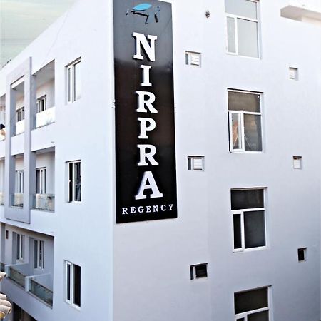 Nirpra Regency Hotel New Delhi Exterior photo